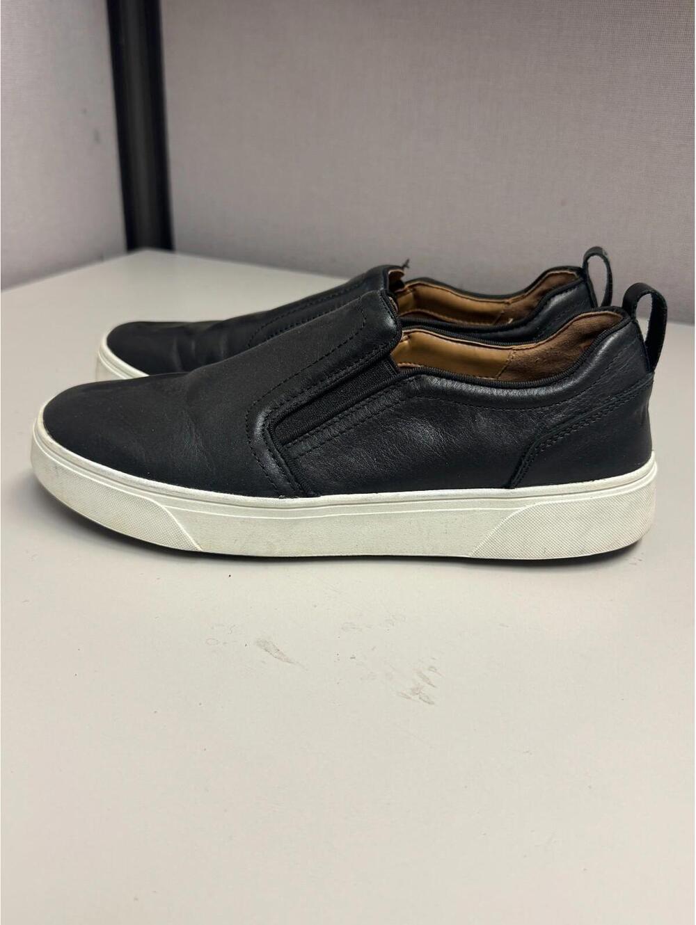 Vionic Women's Kimmie Black Leather Loafer Size 9 Med Width